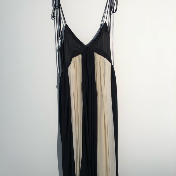 Louis De Gama Dresses & Skirts - LOUIS DE GAMA - Sexy Elegant - Madona’s Designer!